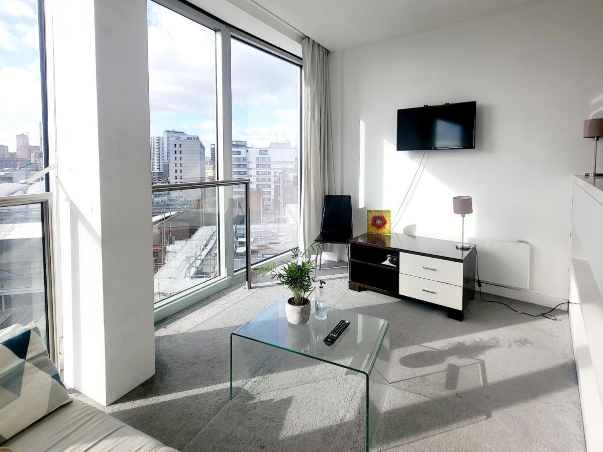 Cityscape Apartment In Birmingham With Self Checkin Exterior foto